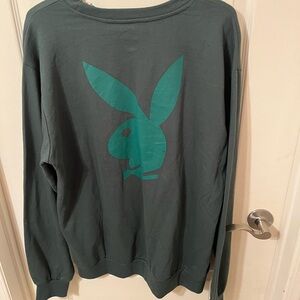 Play boy crew neck. Size xl brand new with tags